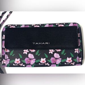 Tahari floral print wallet 